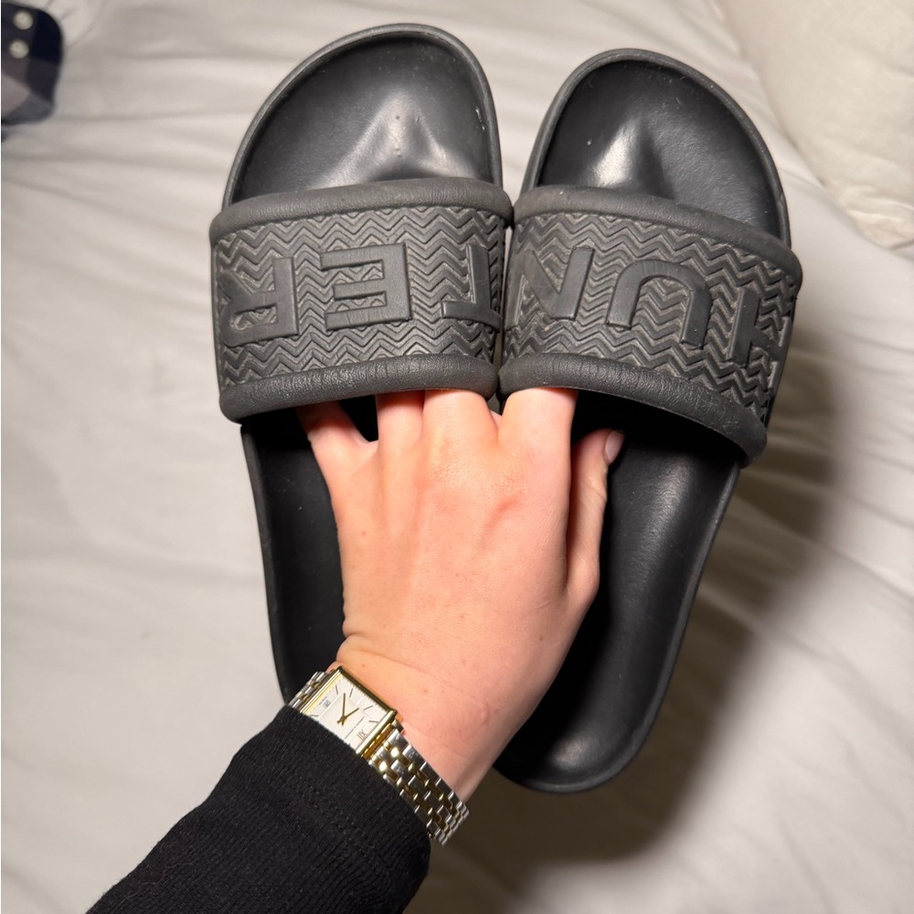 Nike Men's Dark Gray Slide Sandals